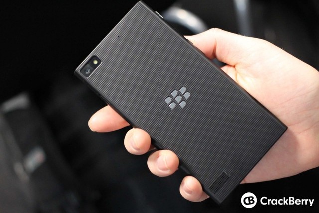 matlung-Blackberry z3.jpg